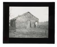 Lantern Slide #082: Palmetto house near Bourge, Louisiana