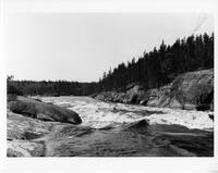 A055: En route on Berens River, at Wolverine Rapids between Little Grand Rapids and Berens River, Manitoba, circa 1930s