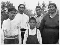 A134: Alexander Bushie (Noojibine), Miizhakii, and three boys, Little Grand Rapids, Manitoba, circa 1936