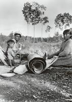 A294: Joseph Crow and family, Pikangikum, Ontario, circa 1930s