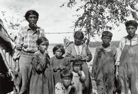 A248: Joseph Owen (Joozii), Chaap, and children, Poplar Hill, Ontario, circa 1930s