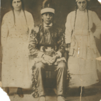 Alice Picote, Sam Young Sesostrie, Cora Chiki