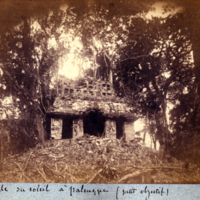 Temple du soleil à Palenque (petit objectif)