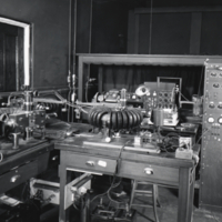 Laboratory equipment of W.J.V. Osterhout.