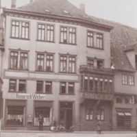 F8.1.10 Minden (Germany): Old house, am Poos (Heinrich Weber store).