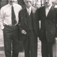 U5.1.38 Franz Boas, with grandsons Robert and Philip Yampolsky