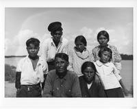 A-222: Wechanimaash and Maa'aanjosh Owen and five children, family portrait 