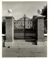 Fifth Street Gate View of Jefferson Garden 