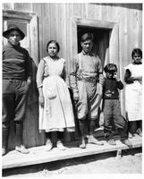 D119: Five Innu people, Sheshatshiu, circa 1920s